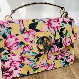 Guess :Flora Multicolor handbag with gold hardware